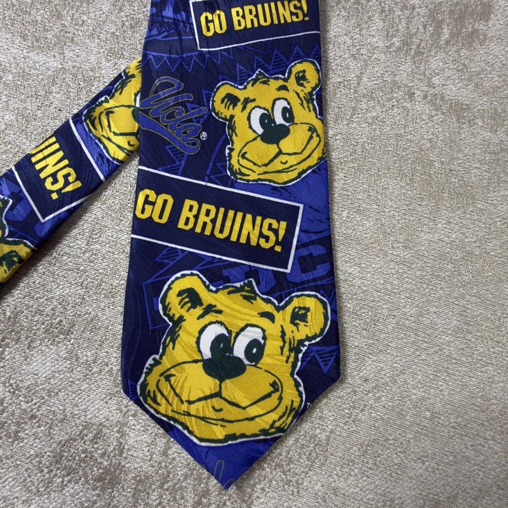 UCLA Bruins Tie Vintage Excellent Condition